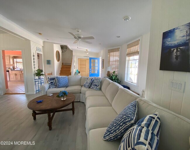 Building Photo - 21 North Ave