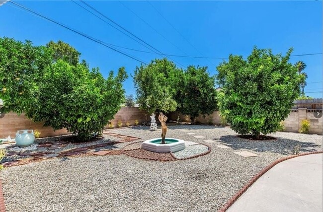 Foto del edificio - 7800 Fairchild Ave