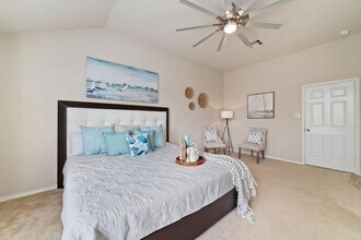 Building Photo - 14923 Tuttle Point Dr