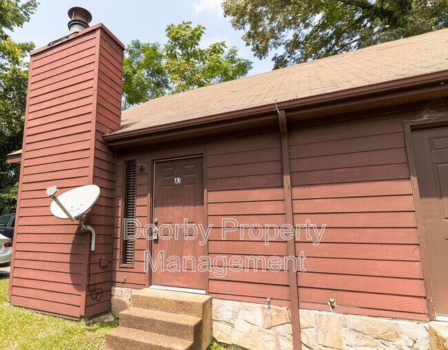 Building Photo - 22 S Germantown Rd