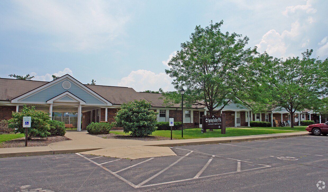 Foto principal - Spring Valley Apartments