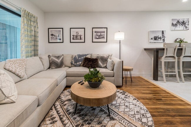 Building Photo - 400 S Atlantic Ave