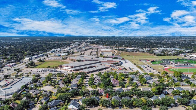 Foto del edificio - 7207 Glenbank Way