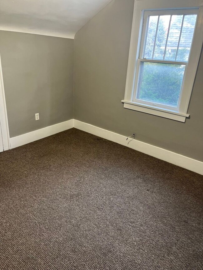 Building Photo - 2215 17th St