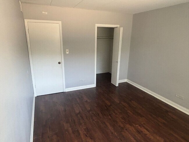 Foto del edificio - Charming 2-Bedroom Apartment for Rent in O...