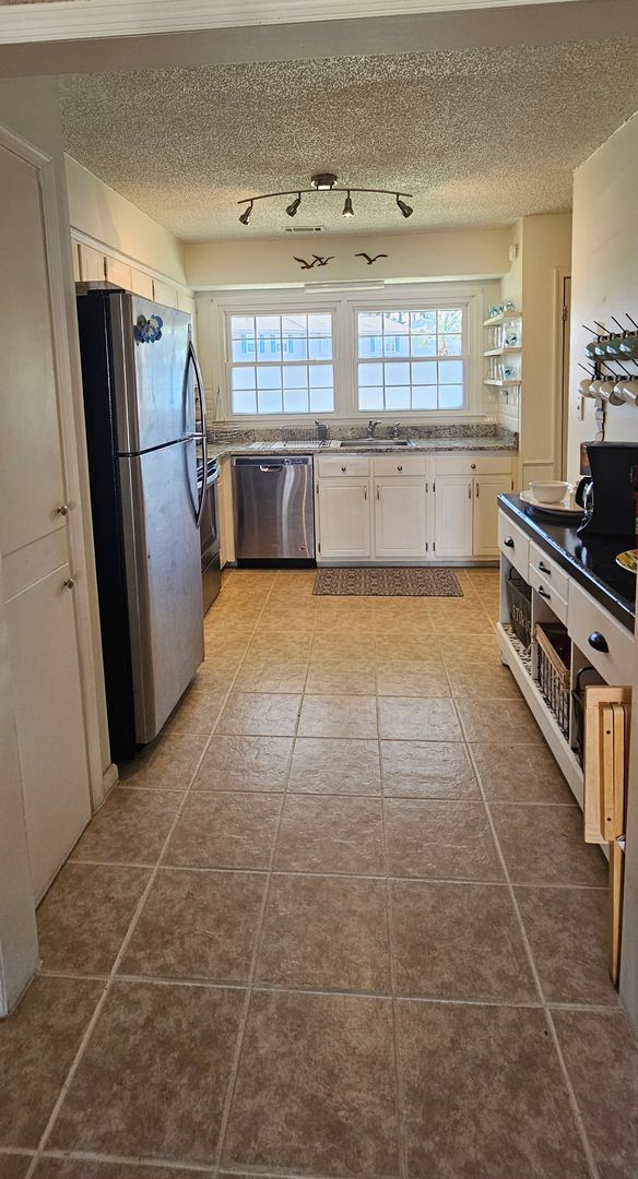 Foto del edificio - 1117 Fawn Drive – Fully Furnished 3BR/2BA ...