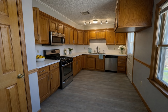 Building Photo - 4025 NW 24th St