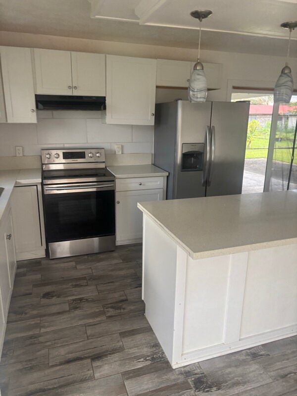 Foto del edificio - 18-7878-7878 Henele Rd