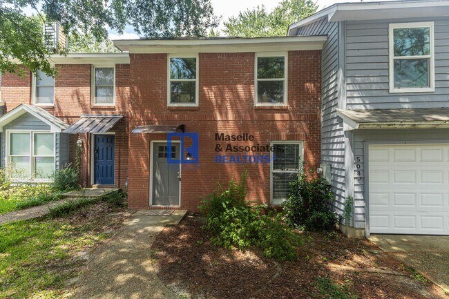 Building Photo - 3 Bed / 2.5 Bath in Ridgeland