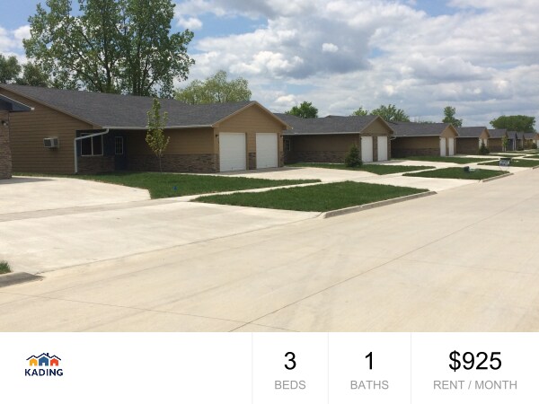 Building Photo - 1840 Daisy Ln