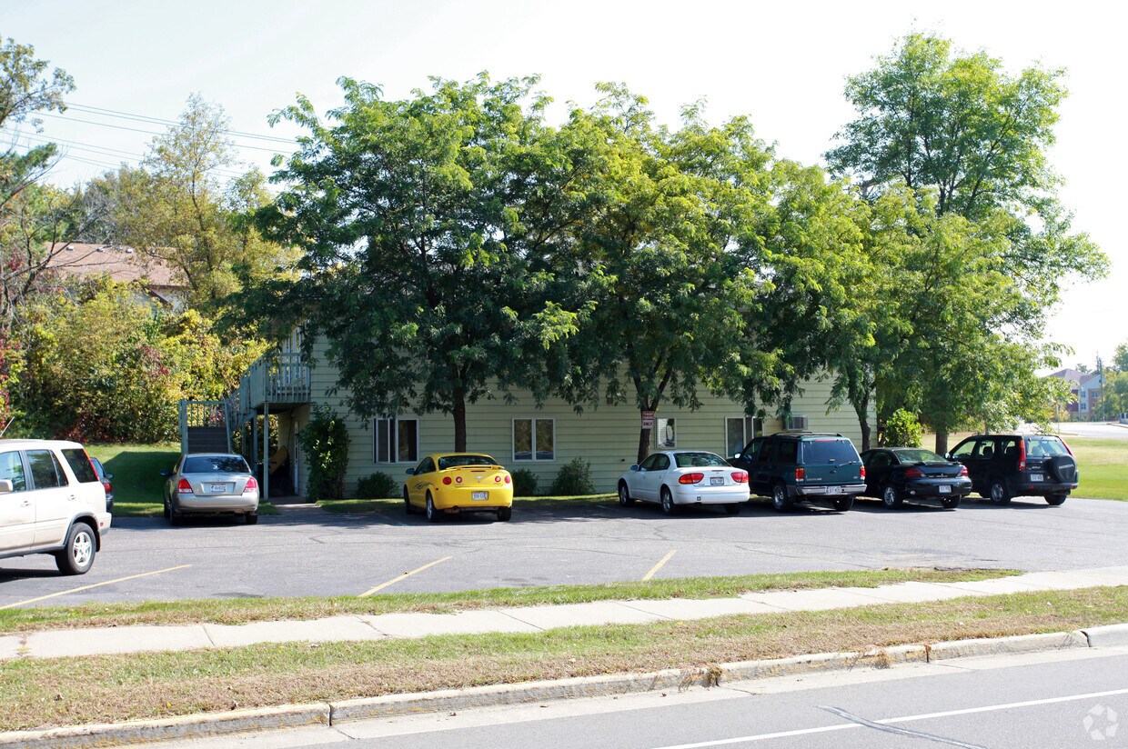 Building Photo - 308 S Winter St