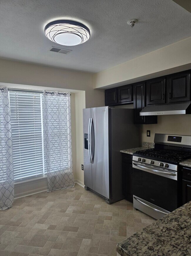 Foto del edificio - 5621 Queen Anne Ct