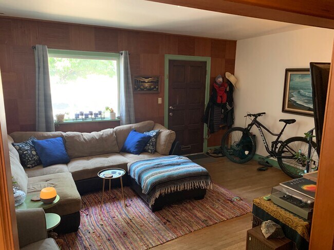 Living Room - 4536 NE 42nd Ave