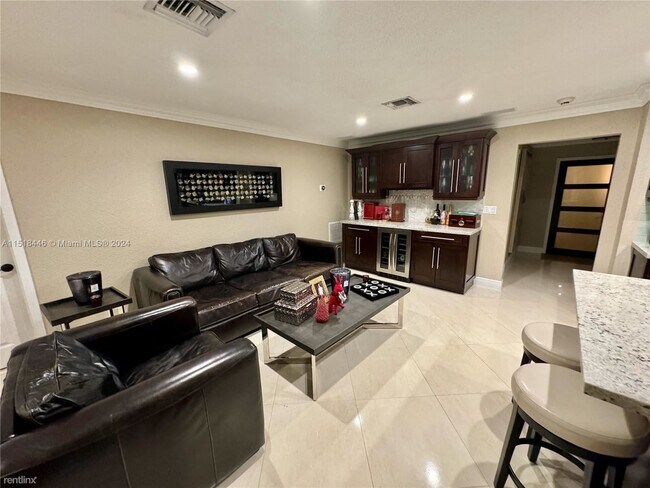 Foto del edificio - 3 br, 2 bath House - 15101 Garvock Pl # 0