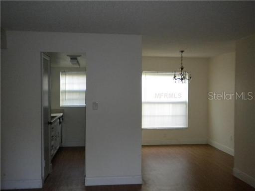 Foto del edificio - 726 Edgewater Dr