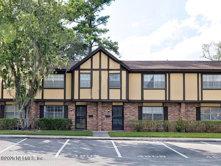 Primary Photo - 4807 Windrush Ln