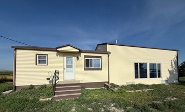 Building Photo - 80758 Co Rd 16