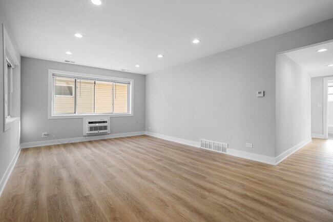 Foto del edificio - 2333 W Lunt Ave