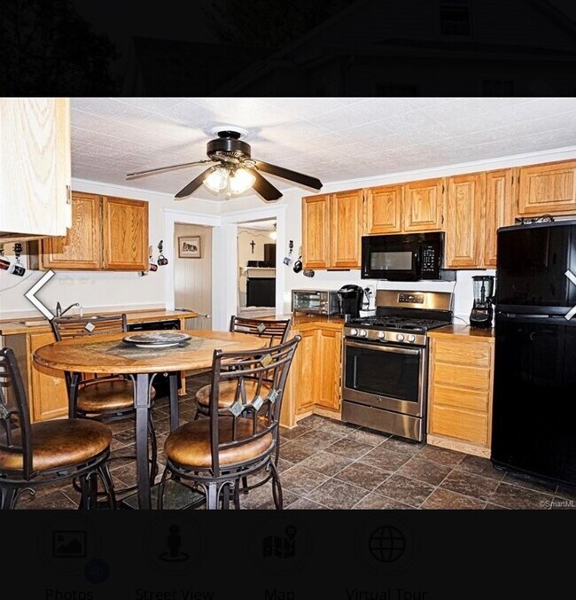 Building Photo - 206 Winthrop St