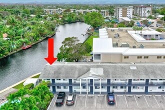 Building Photo - 1814 E Oakland Park Blvd
