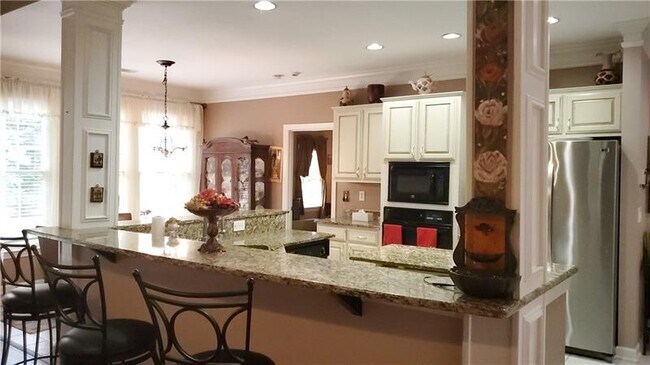 Building Photo - 1210 Arbor Creek Dr