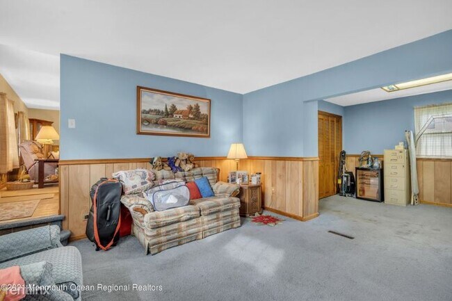 Building Photo - 4 br, 2 bath House - 914 Raleigh Dr