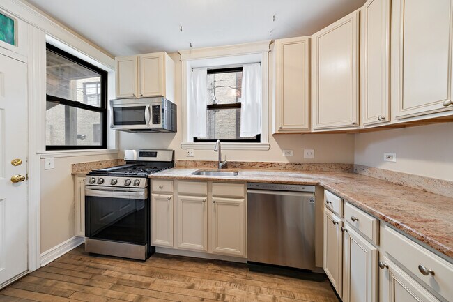 Foto del edificio - 2211 W Winona St