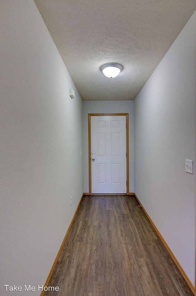 Building Photo - 3 br, 2 bath House - 1663 N Pigeon