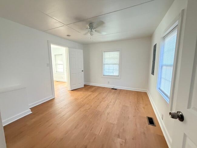 Foto del edificio - 417 S Hill Ave