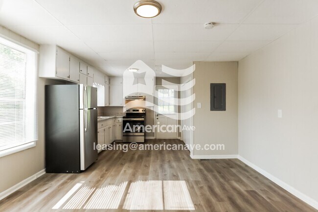 Building Photo - 430 60th St Ensley