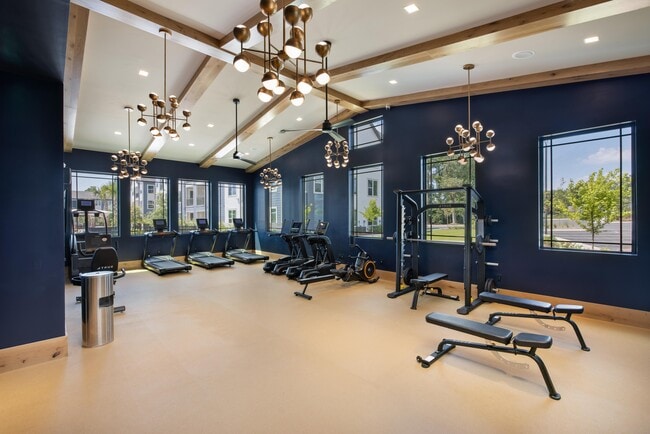 Fitness Center - Marlowe Summerville