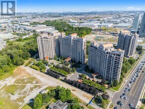 Building Photo - 9245 Jane St