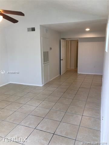Foto principal - 15661 SW 104th Terrace