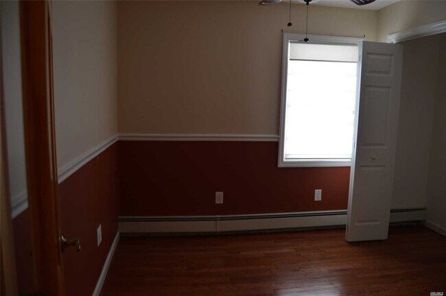 Building Photo - 1285 America Ave
