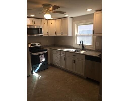 Primary Photo - 136 Madison Ave
