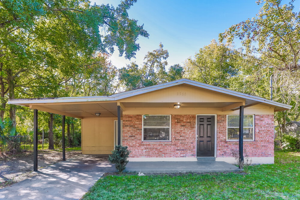 Foto principal - 2966 W 5th St