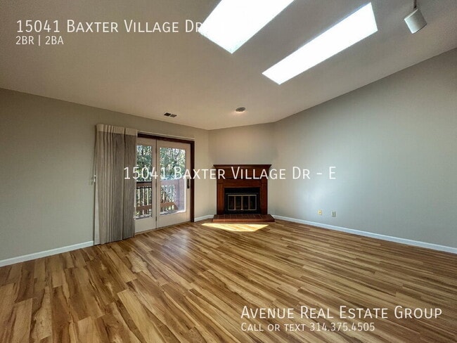 Foto del edificio - 15041 Baxter Village Dr