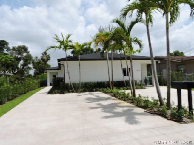 Foto del edificio - 9047 SW 28th St