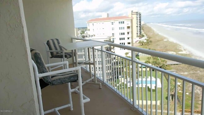 Foto del edificio - 903 Ocean Dr S