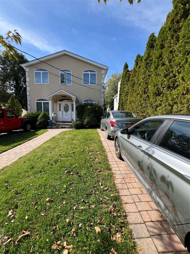 Foto principal - 31 B Marwood Rd N