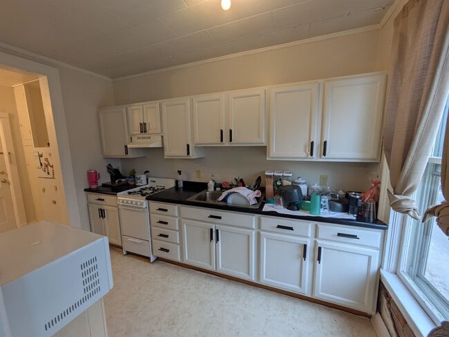 Foto del edificio - 15 W Main St