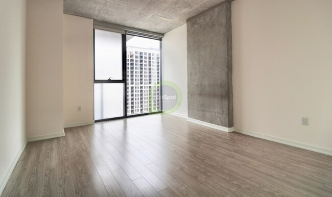 Foto del edificio - 1323 S Wabash Ave