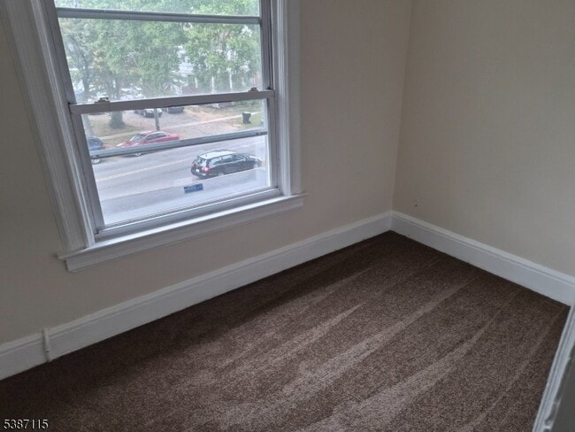 Foto del edificio - 510 E 7th St