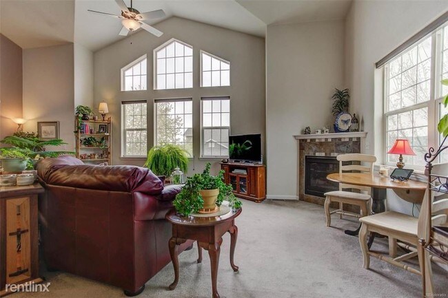Building Photo - 3 br, 3 bath Townhome - 6771 W. Yale Ave