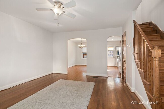 Foto del edificio - 1413 K St SE