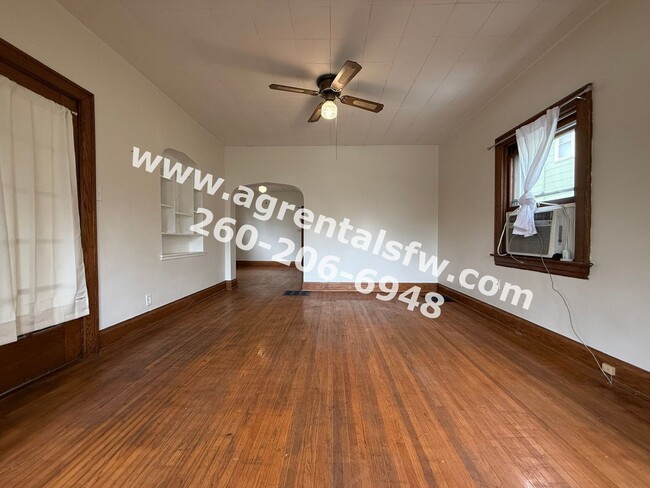 Foto del edificio - 811 Columbia Ave
