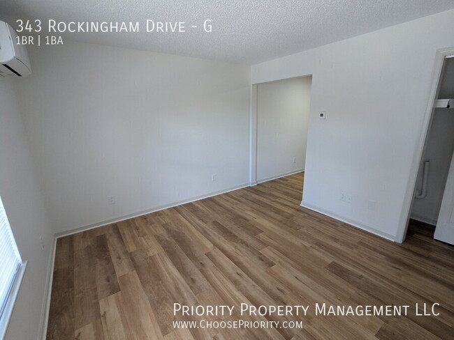 Building Photo - 343 Rockingham Dr