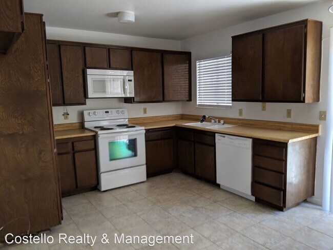 Foto del edificio - 3 br, 2 bath House - 880 Jeri Lane