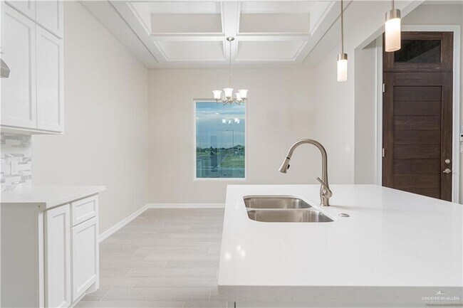 Foto del edificio - 3705 Sherman St