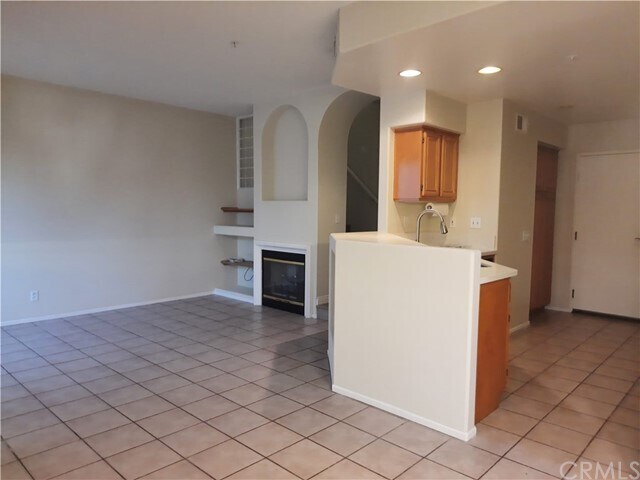 Building Photo - 2335 Sunningdale Dr